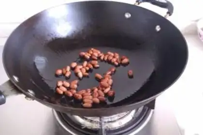 Make Spicy chicken step 1