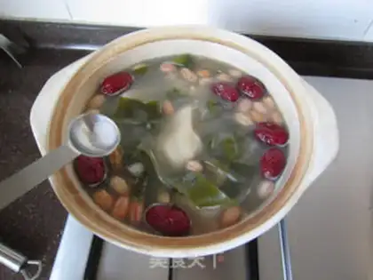 Make The peanuts and pig hoofs step 15