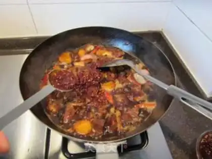 Make Spicy lamb pot step 11