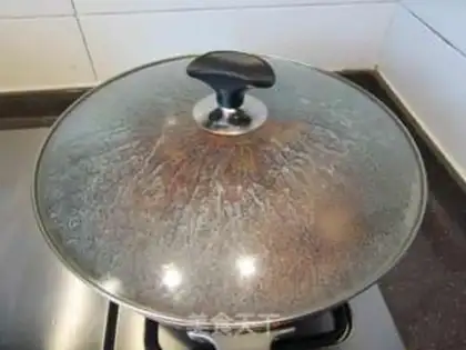 Make Spicy lamb pot step 12