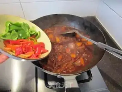 Make Spicy lamb pot step 13