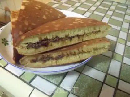 Make Peanut and wheat pancakes step 3