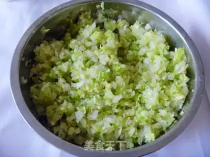 Make Spicy soup dumplings step 1