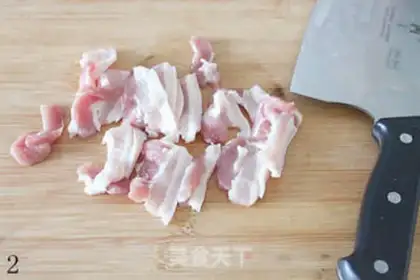 Make Korean shrimp soup step 1