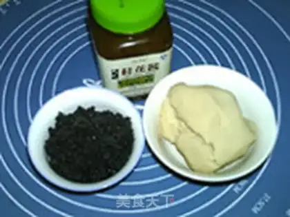 Make Sesame rolls step 0