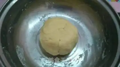 Make Delicious pizza seafood step 5
