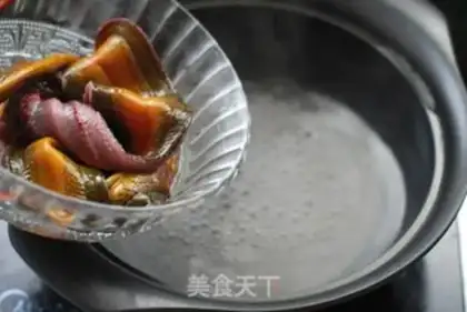 Make A fish fan step 1