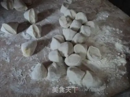Make Pork dumplings step 3