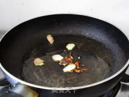 Make Spicy on the soup pot step 2