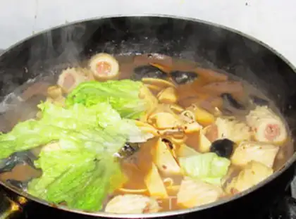 Make Spicy on the soup pot step 7