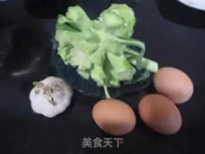 Make Orchid with fried eggs step 0