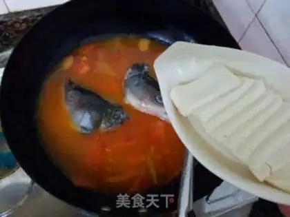 Make Tomato fish tofu soup step 7