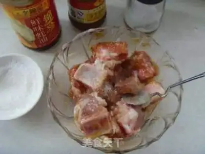 Make Plum sauce evaporated ribs step 3