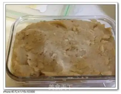Make Lotus souffle step 1