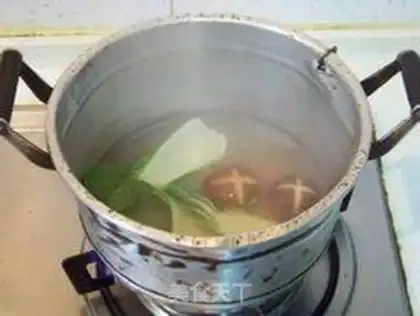 Make Chicken noodles step 5