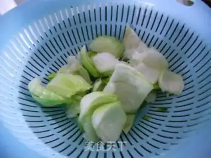 Make The cabbage with meat buns step 2