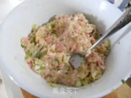Make The cabbage with meat buns step 7