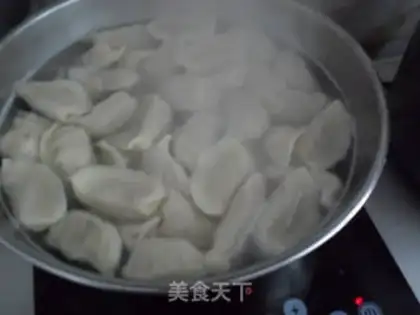 Make radish meat dumplings step 9