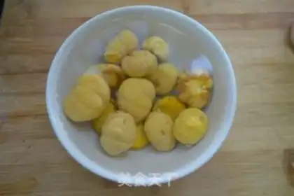 Make Chestnut hooves step 1