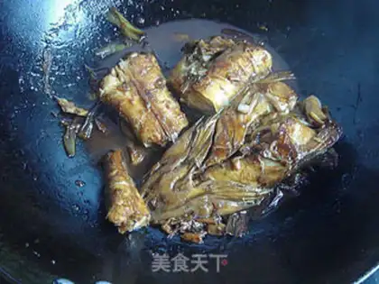 Make Garlic catfish step 6