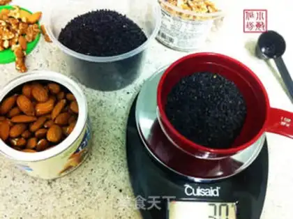 Make Almond walnut sesame paste step 1