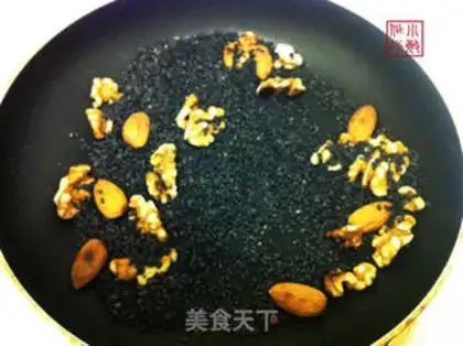 Make Almond walnut sesame paste step 3