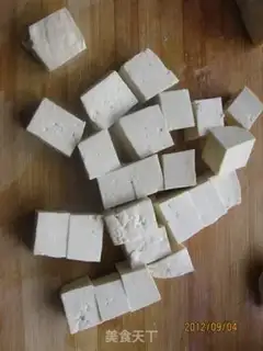 Make Tofu with mushroom sauce step 1