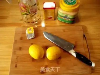 Make Honey lemon tea step 1