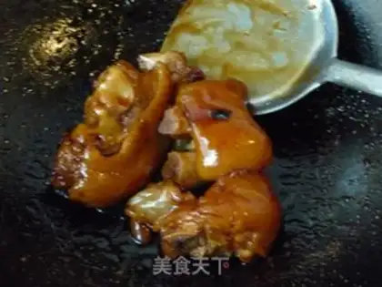 Make Pig hoof soy soup step 5
