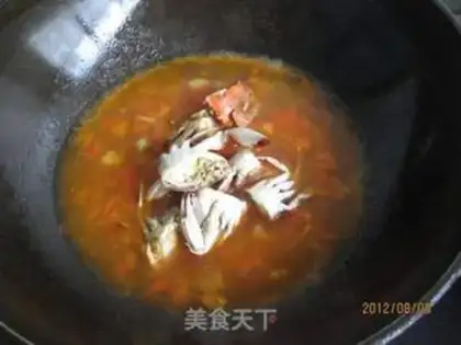 Make Tomato crab soup step 8