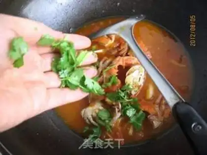 Make Tomato crab soup step 13