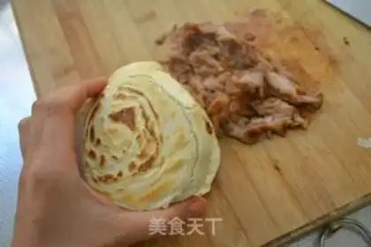 Make Siamese meat and meat step 26
