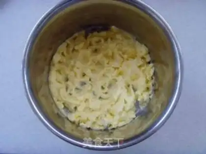 Make Elvis pounds cake step 1