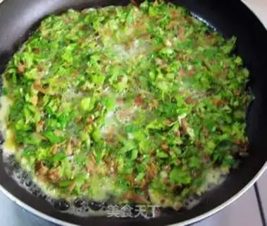Make Scrambled eggs step 3