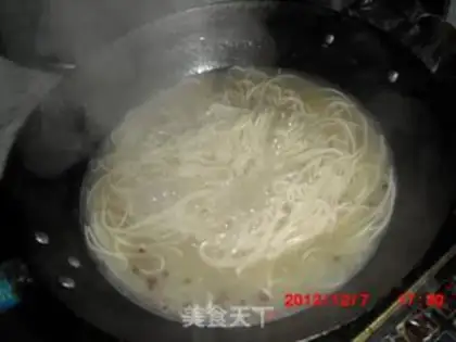 Make Lanzhou ramen step 3