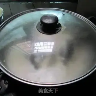 Make Spicy fish head tofu pot step 3