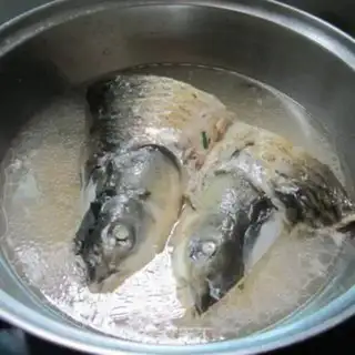 Make Spicy fish head tofu pot step 4