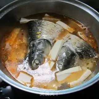 Make Spicy fish head tofu pot step 5