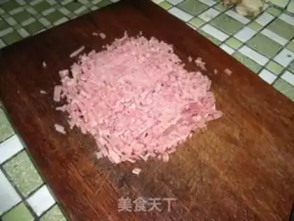 Make Onion ham roll step 1