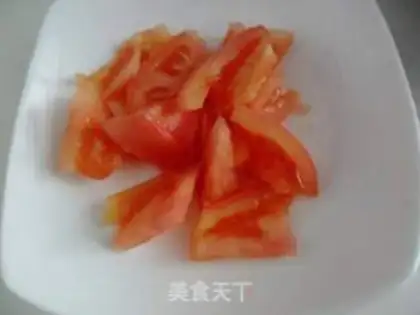 Make Tomato eggs and shrimp noodles step 2