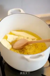 Make Oiled duck leg step 1