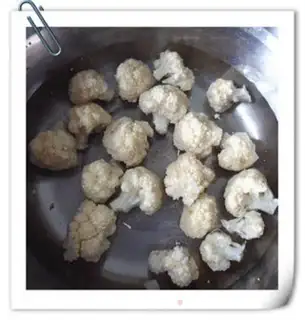 Make Cheese and ham and eggs step 2