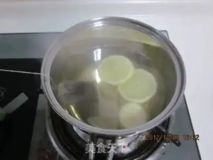 Make Lemon tea step 2