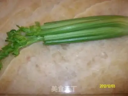 Make Creamed eggs step 0