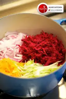 Make Beet root soup step 1