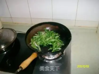 Make Creamed eggs step 5