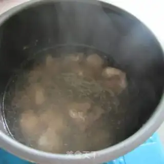 Make Red oil pelvis fragrance pot step 2