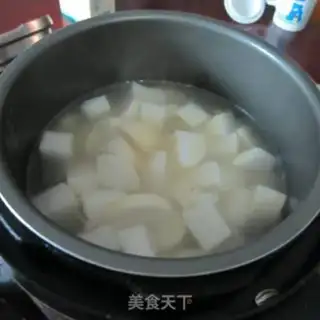 Make Spicy radish pot step 3