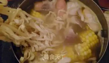 Make Mariko noodles step 5