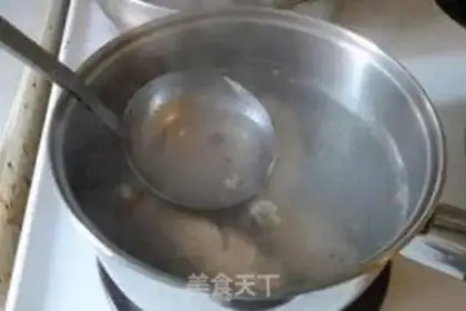 Make Frozen chicken noodles step 4